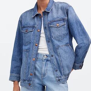 Madewell The Oversized Trucker Jean Jacket in Sentell Wash: Snap-Front Edition